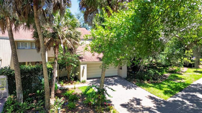 2 bedroom Townhouse at 100 HIDDEN OAK DRIVE, SPRINGS GLENWOOD VILLAGE SEC 1 REV THE, LONGWOOD — photo 1