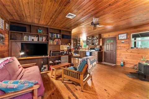 568 SW Rattlesnake Glen, Fort White FL - photo 6 of 6
