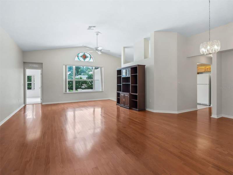 3 bedroom Single Family Residence at 6318 SW 117th Loop, Oak Run Laurel Oaks, Ocala — photo 5