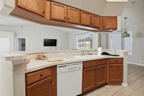 8038 Madrid Road, Weeki Wachee FL - photo 13 of 60