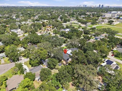 4710 W Bay View Avenue, Tampa FL - photo 10 of 50