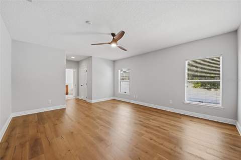 5741 Bay Side Drive, Orlando FL - photo 21 of 41