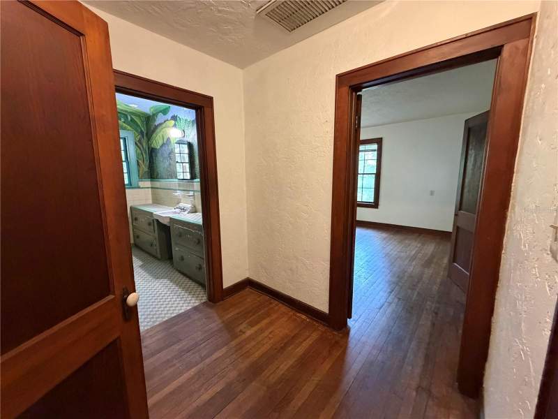 3 bedroom Single Family Residence at 1740 NW 7th Avenue, Forest Park Sub, Gainesville — photo 5