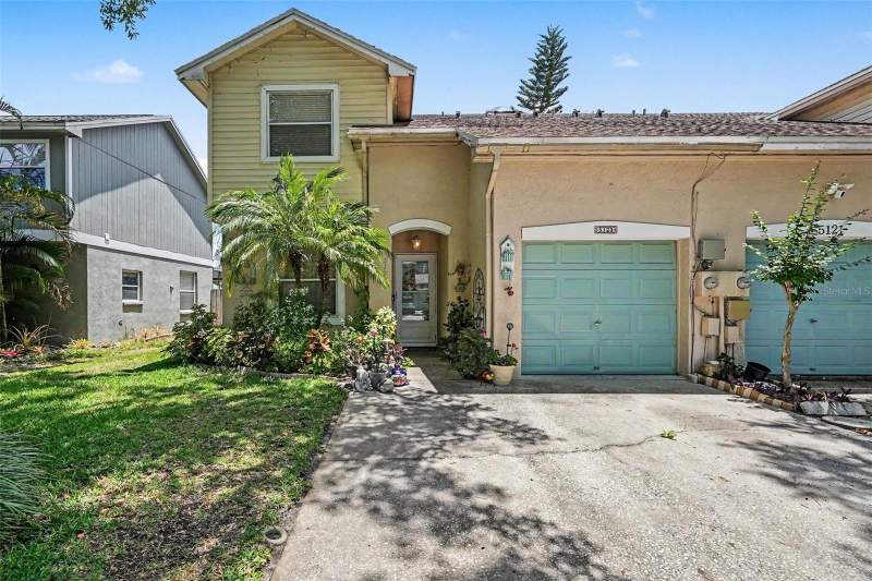 3 bedroom Townhouse at 5123 Corvette Drive, Le Clare Shores, Tampa — photo 3