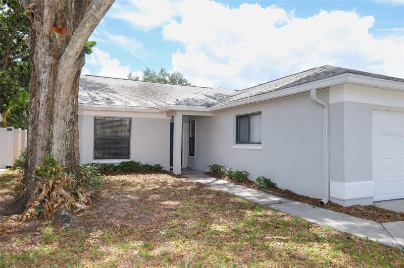 3 bedroom Single Family Residence at 1047 ABELL CIRCLE, ALAFAYA WOODS, OVIEDO — photo 2