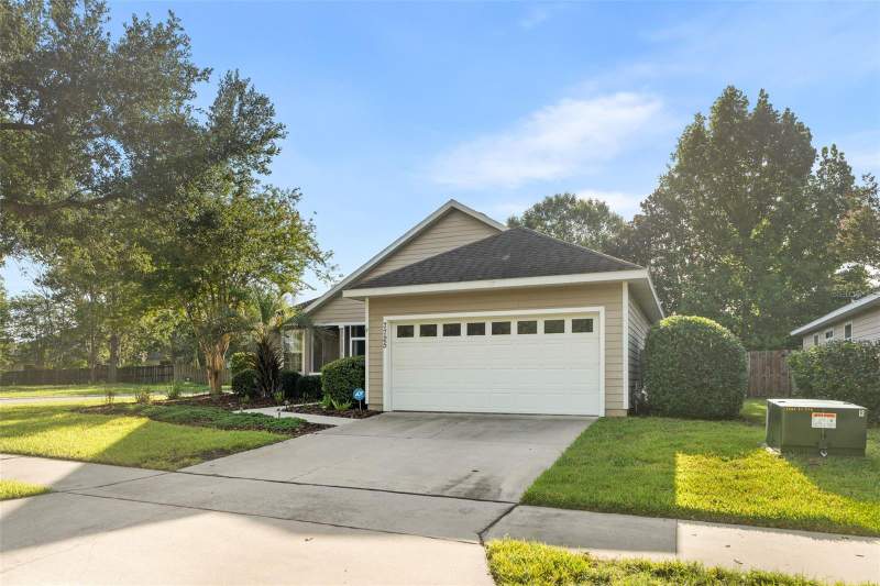 3 bedroom Single Family Residence at 7725 SW 87th Terrace, Willow Oak Plantation, Gainesville — photo 2