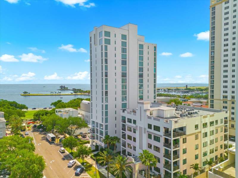 3 bedroom Condominium at 176 4th Avenue #201, Bliss Condo, St Petersburg — photo 2