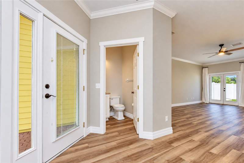 3 bedroom Single Family Residence at 828 Lumsden Reserve Drive, Lumsden Reserve Townhomes, Brandon — photo 5