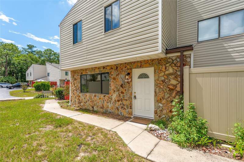 2 bedroom Condominium at 2213 NE 45th Avenue, Fountainbleau Royale, Ocala — photo 5