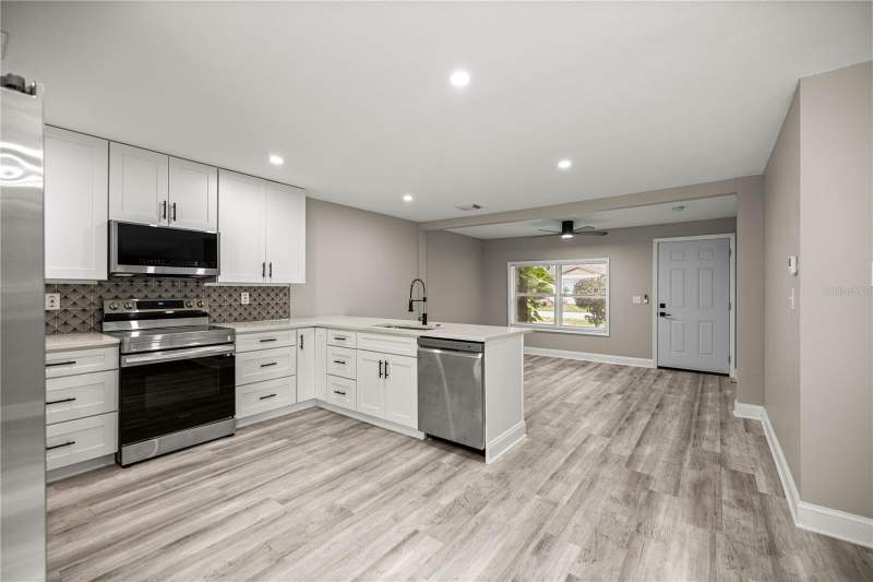 3 bedroom Single Family Residence at 11572 SE 60th Avenue, Floyds Add 01, Belleview — photo 4