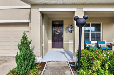 7043 Silverado Ranch Boulevard, Zephyrhills FL - photo 12 of 39