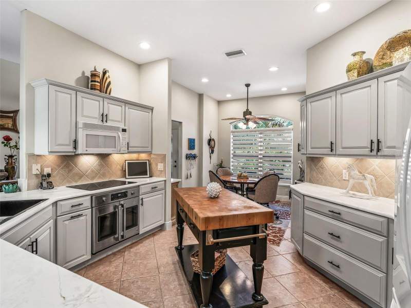 3 bedroom Single Family Residence at 17116 SE 79th McLawren Terrace, The Villages, The Villages — photo 5