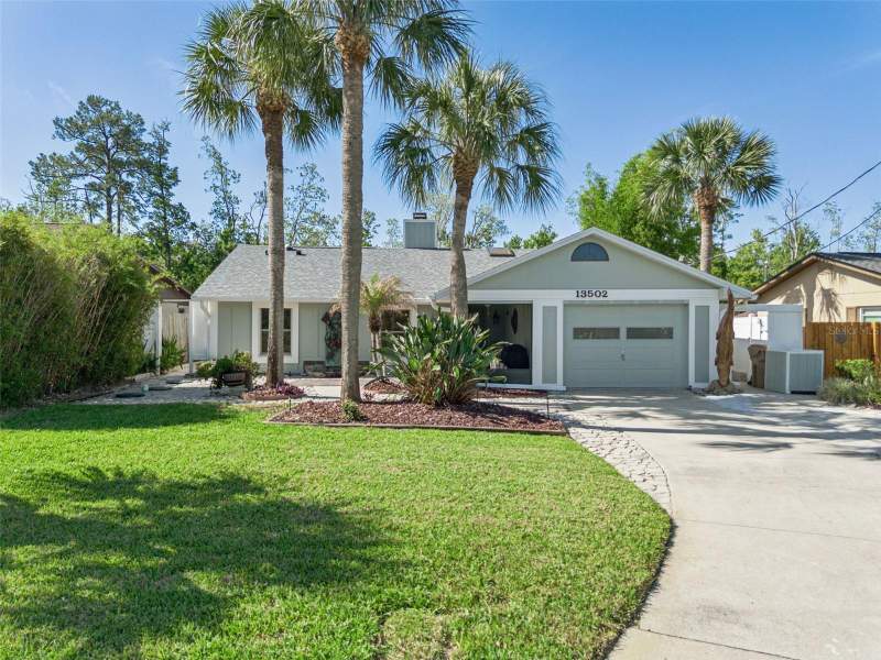 3 bedroom Single Family Residence at 13502 COUNTRY CLUB DRIVE, LAKE HARRIS SHORES UN #1, TAVARES — photo 1