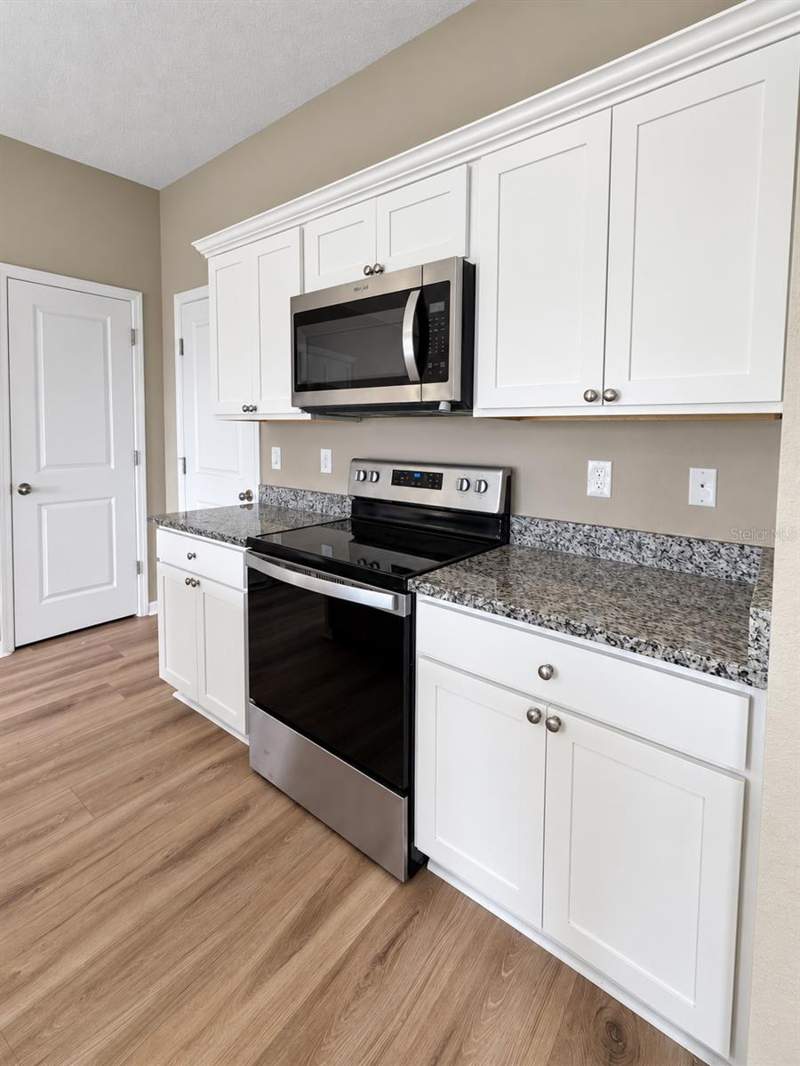 3 bedroom Single Family Residence at 35139 White Water Lily Way, Hidden Crk Ph 1 & 2, Zephyrhills — photo 5