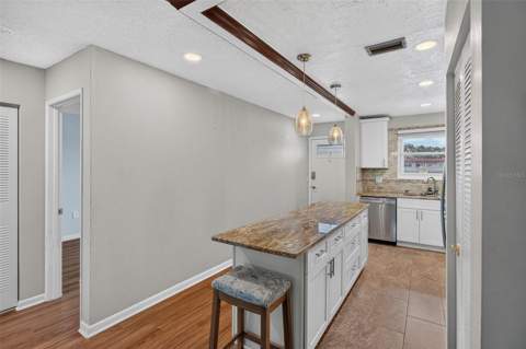 5750 80th Street #D307, St Petersburg FL - photo 7 of 27