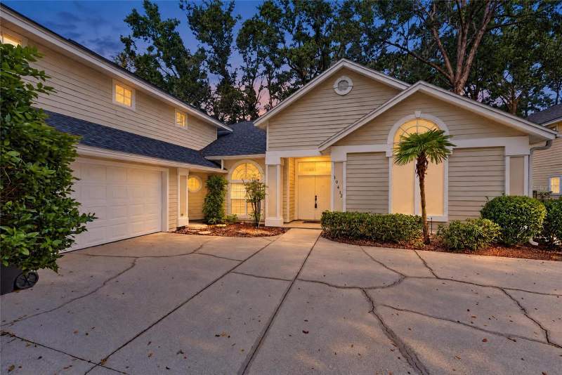 3 bedroom Single Family Residence at 10412 SW 49th Lane, Haile Plantation, Gainesville — photo 2