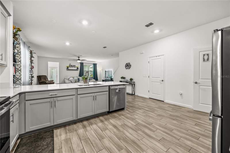 3 bedroom Single Family Residence at 6428 Sprucepine Lane, Pine Glen, St Cloud — photo 5