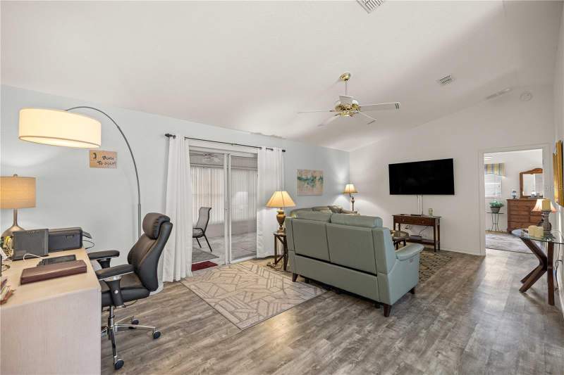 2 bedroom Single Family Residence at 13732 SE 88th Court, Spruce Creek Gc, Summerfield — photo 4