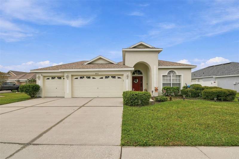 10915 AUSTRALIAN PINE DRIVE home for sale in South Fork