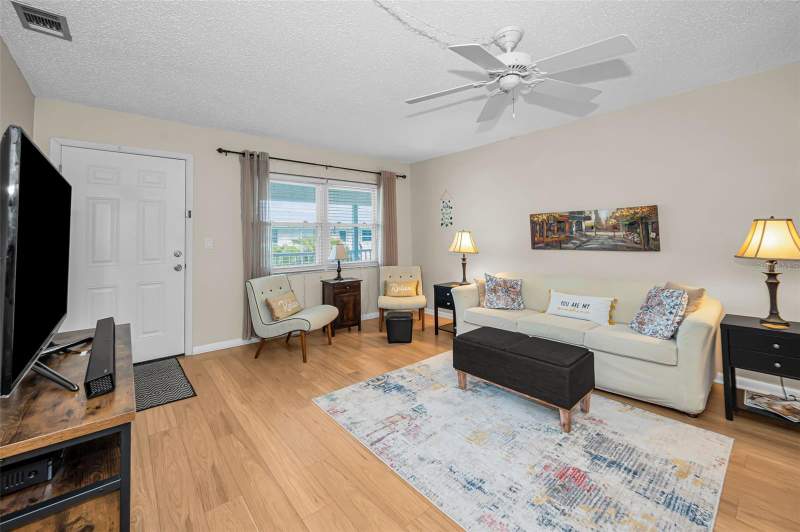 2 bedroom Condominium at 5227 81st Lane #22, Paradise Shores, St Petersburg — photo 5