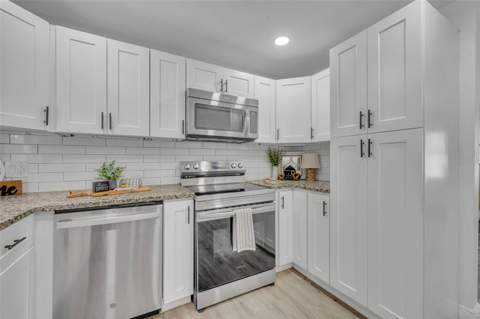 1307 Shepherd Avenue, Sanford FL - photo 14 of 23