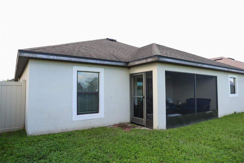 3 bedroom Single Family Residence at 2113 Geneva Drive, Villages/Bridgewatervillage 02, Lakeland — photo 3