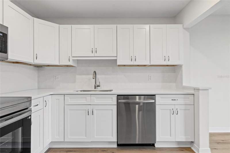 2 bedroom Condominium at 4895 Bay Street #109, Winston Park Northeast, St Petersburg — photo 2