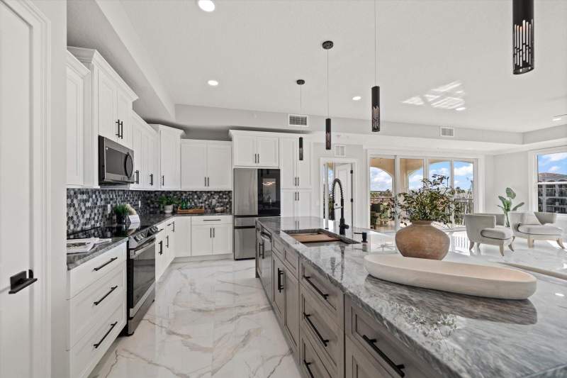 4 bedroom Condominium at 211 Dolphin Point #501, La Brisa Del Mar Condo Unit 501, Clearwater — photo 5