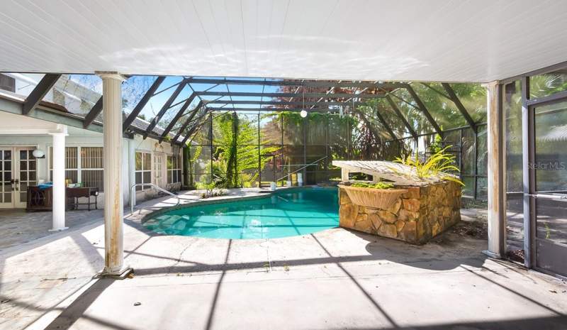 4 bedroom Single Family Residence at 127 E Laurel Avenue, Howey Emery Heights, Howey In The Hills — photo 4