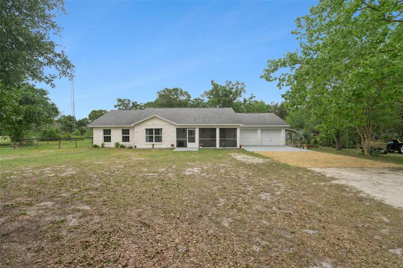 3 bedroom Single Family Residence at 22726 WINTERWILLOW LANE, ACREAGE & UNREC, EUSTIS — photo 2