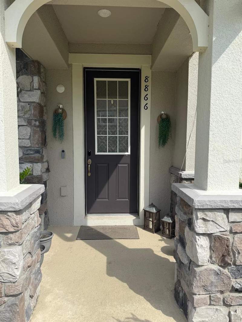 3 bedroom Townhouse at 8866 Herencia Aly, Legado 95/47 Lot 100, Windermere — photo 2