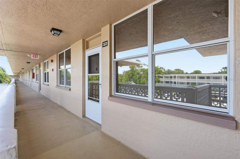 2 bedroom Condominium at 4915 Bay Street #323, Winston Park Northeast, St Petersburg — photo 2