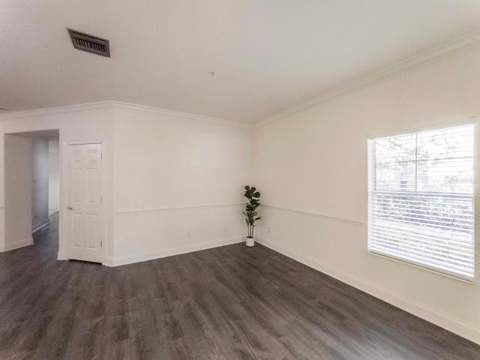 7174 Regina Way, Orlando FL - photo 9 of 34