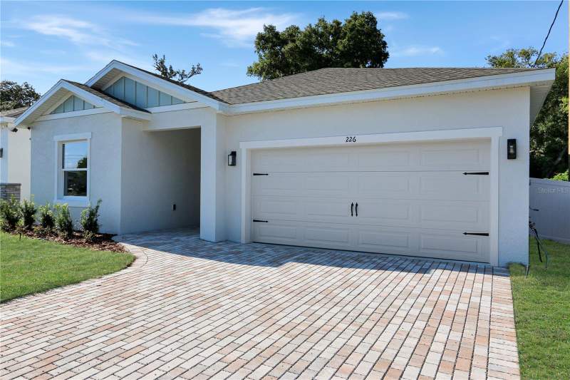 3 bedroom Single Family Residence at 226 W HERRICK AVENUE, N/A, EUSTIS — photo 2