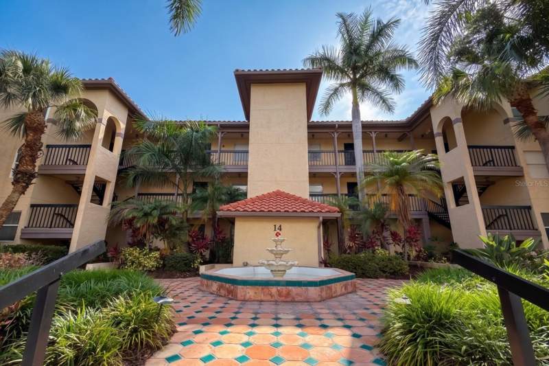 2400 FEATHER SOUND DRIVE #1426 home for sale in Audubon Condo At Feather Sound