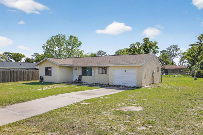 2 bedroom Single Family Residence at 8821 SE 89th Place, Silver Spgs Shores Un 68, Ocala — photo 2