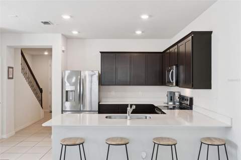 6926 Reverie Park Avenue, Orlando FL - photo 9 of 30