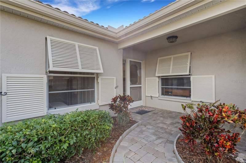 3 bedroom Villa at 3242 Ringwood Meadow #76, Villas Of Papillion, Sarasota — photo 3