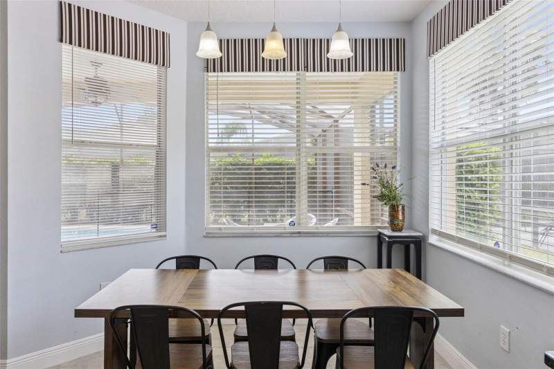 4 bedroom Single Family Residence at 170 Minniehaha Circle, Calabay Park At Tower Lake Ph 02, Haines City — photo 5