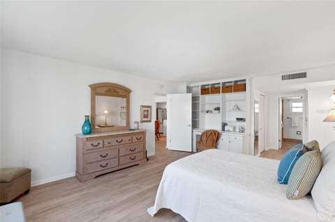 5130 Brittany Drive #505, St Petersburg FL - photo 21 of 70