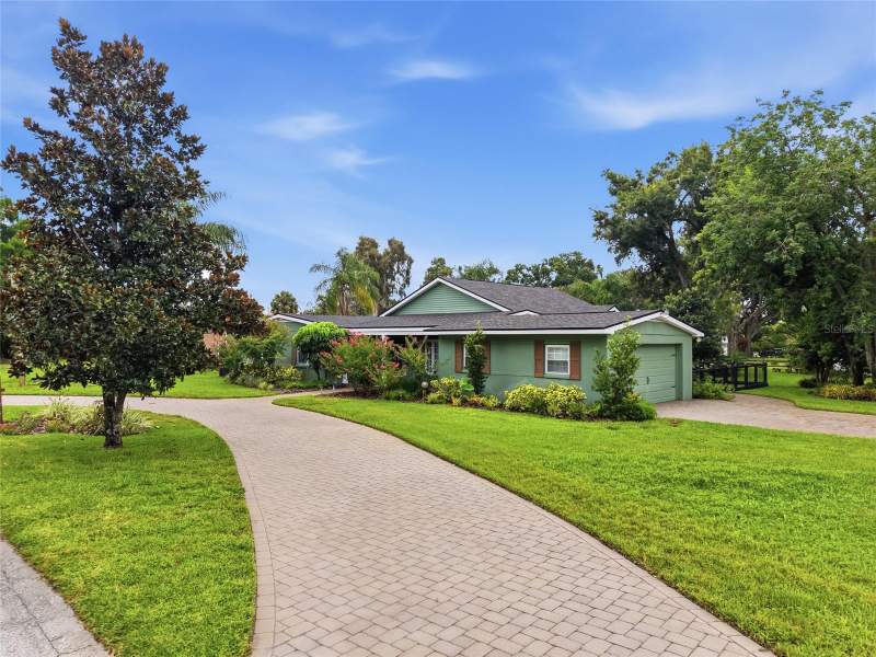 3 bedroom Single Family Residence at 1216 S Pine Lake Drive, Tampas North Side Cntry Cl, Tampa — photo 3