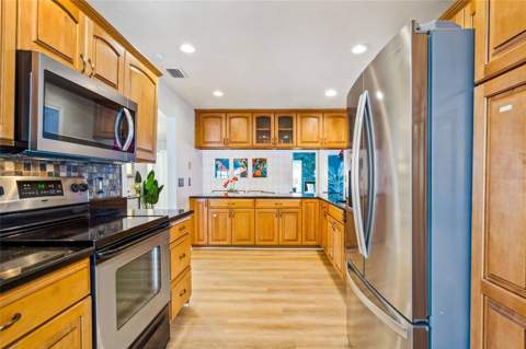 9678 121st Street, Seminole FL - photo 17 of 32