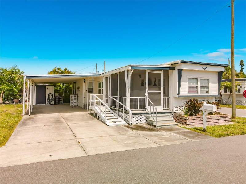 2 bedroom Mobile Home at 800 32nd Avenue #727, Lakeshore Mobile Home Park Sub, St Petersburg — photo 2