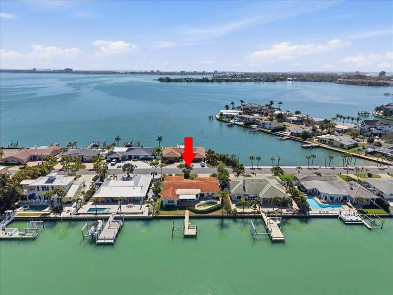 4 bedroom Single Family Residence at 411 55th Avenue, Brightwater Beach Estates 1st Add, St Pete Beach — photo 4