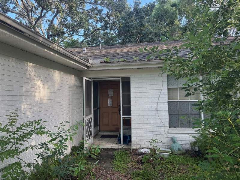 3 bedroom Single Family Residence at 3145 Crenshaw Court, Fairway Spgs, New Port Richey — photo 2