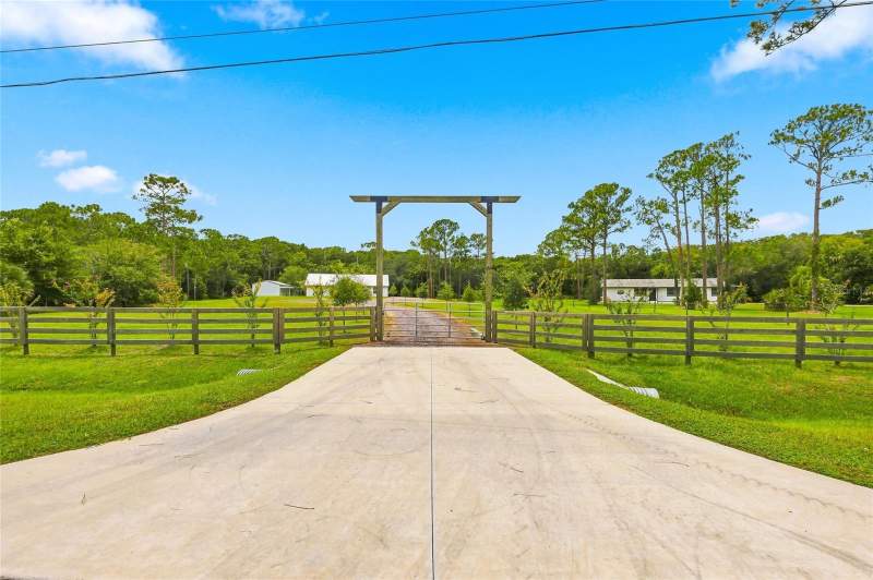 3 bedroom Single Family Residence at 1315 NE 342ND TRAIL, LAKE MONTAZA ESTATES SEC FOUR, OKEECHOBEE — photo 1