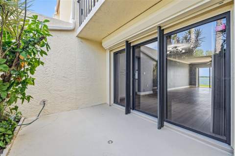 7520 Sunshine Skyway Lane #T22, St Petersburg FL - photo 6 of 6