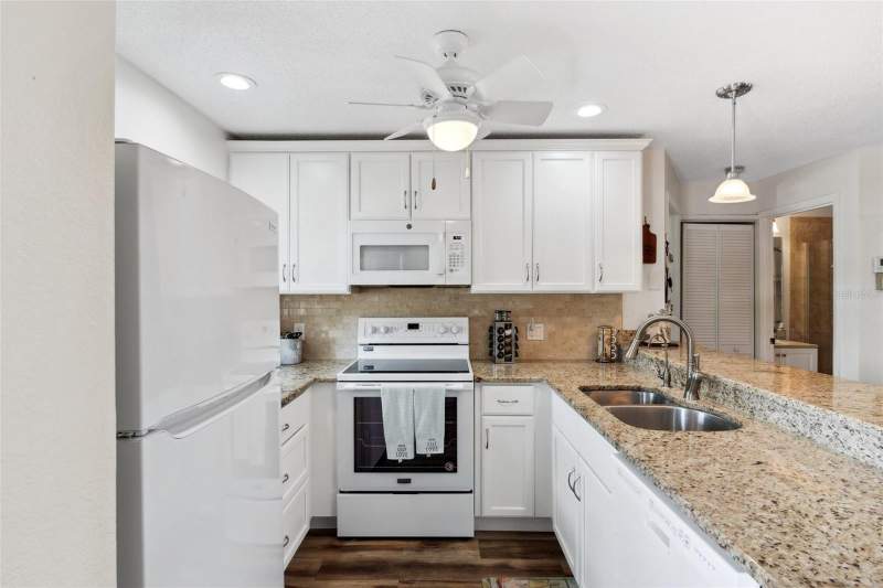 2 bedroom Condominium at 25100 Sandhill Boulevard #R-201, Deep Creek Gardens Ph 16, Punta Gorda — photo 5
