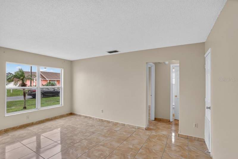 3 bedroom Single Family Residence at 145 DORCHESTER COURT, POINCIANA VILLAGE 02 NEIGHBORHOOD 01, KISSIMMEE — photo 5