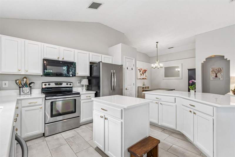 3 bedroom Single Family Residence at 6312 Ashfield Place, Villages At Wesley Chapel, Wesley Chapel — photo 2